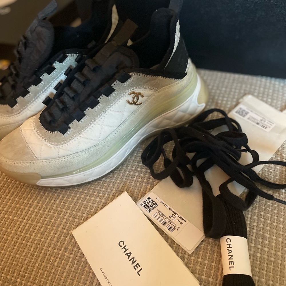 CHANEL Sneakers White/ IVORY 35.5